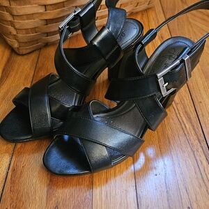 Life Stride Black Strappy Block Heel Sandals
